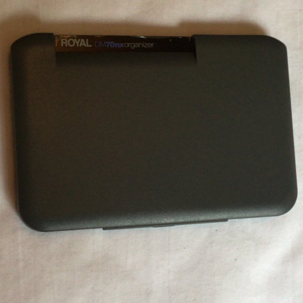 Royal - Electronic Personal Organizer Model DM70nx - Picture 3 of 4